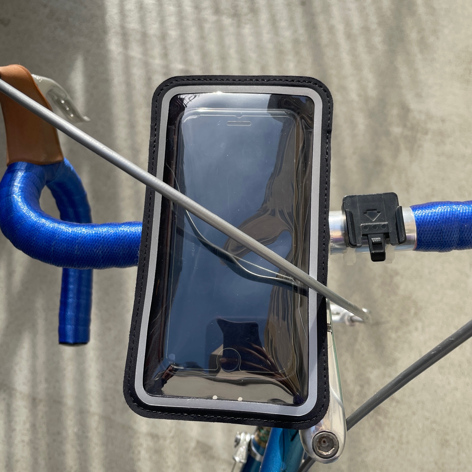 shapeheart support téléphone magnétique pour vélo